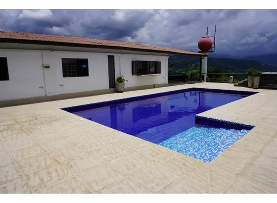 Venta De Finca En La Cabaña, Caldas | Finca Campestre