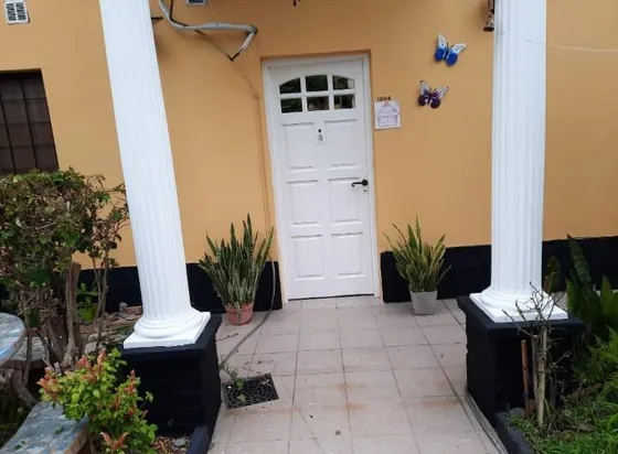 Casa En Venta - 3 Dormitorios 2 Baños - Cochera - 139mts2 - El Talar, Tigre