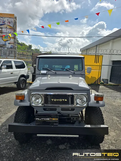 Toyota Fj-40 V6