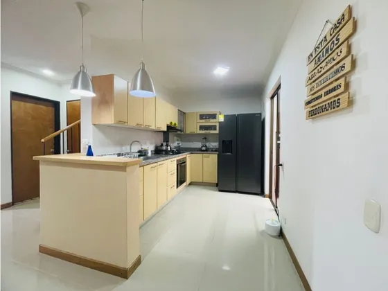 En Venta Casa La Ceja Unidad Cerrada