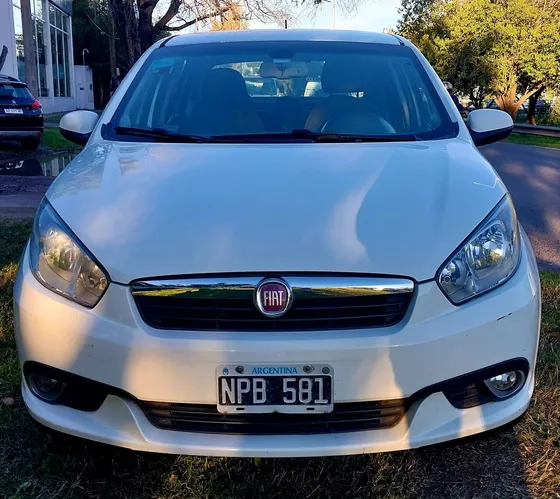 Fiat Grand Siena 1.6 Essence 115cv Pack Seguridad