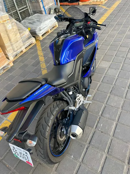 Yamaha R15 V3