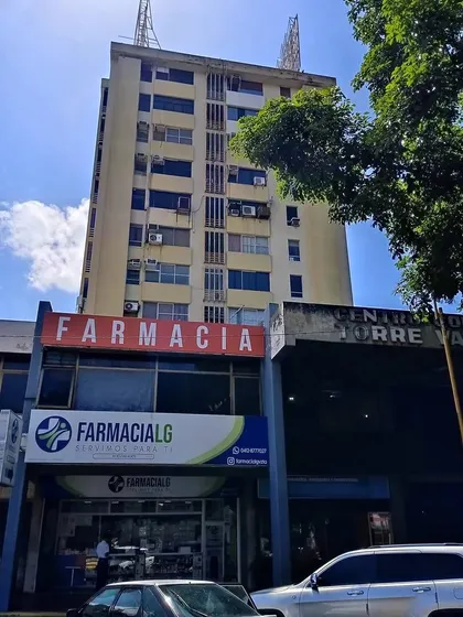 Se Vende Local En Torre Valencia Av. Bolívar Ideal Para Oficina O Depósito 12 M2!!! **mf**
