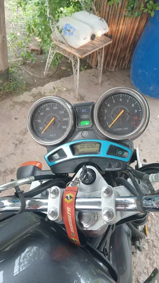 Hermosa Moto Ybr 250 Nada Para Hacerle