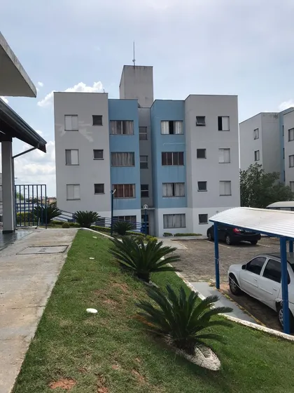 Apartamento Com 4 Cômodos No Condomínio Parque Valência 