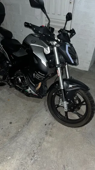 Benelli 180s Modelo 2023