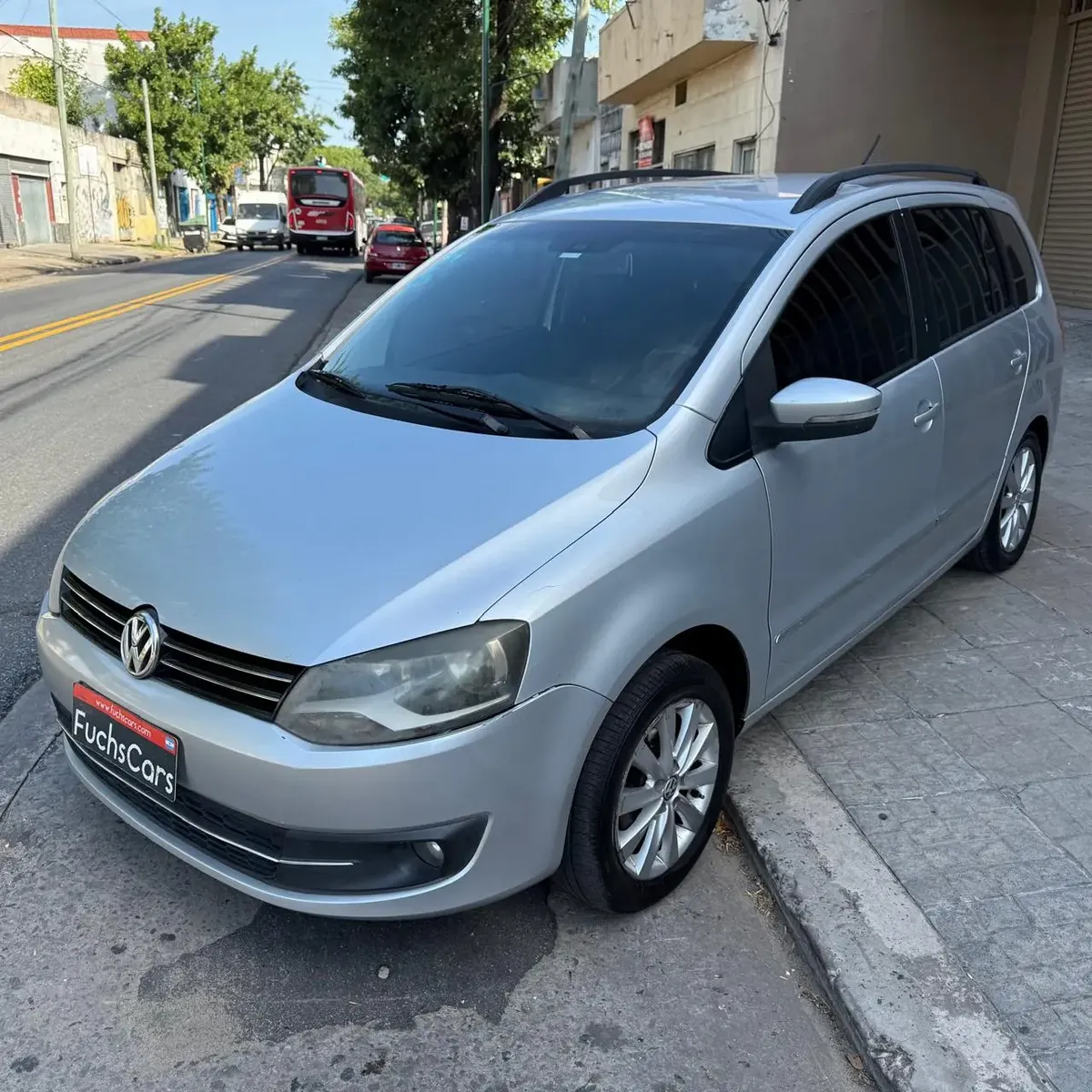 Volkswagen Suran 1.6 Highline 101 cv 11c