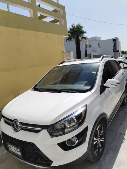 Baic X25 1.5 Fashion At