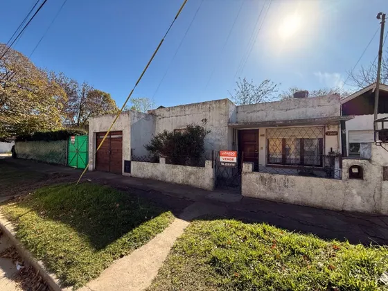 Casa - Chalet En Venta En Batan