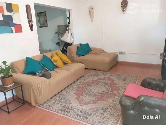 Casa Con Amplios Espacios Y 11 D, 5b En Venta En Cerrillos