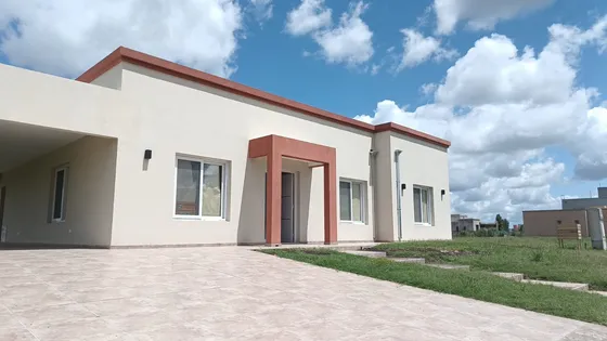 Venta Casa 5 Ambientes A Estrenar En Horizontes Al Sur