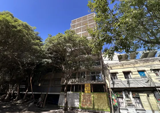 Edificio En Parque España