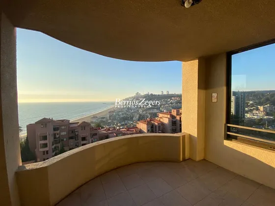 Departamento En Arriendo De 4 Dorm. En Viña Del Mar