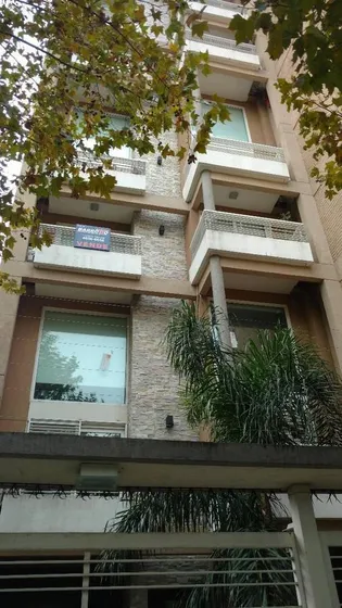 Moderno Monoambiente A 2 Cuadras De Ramos Mejía.