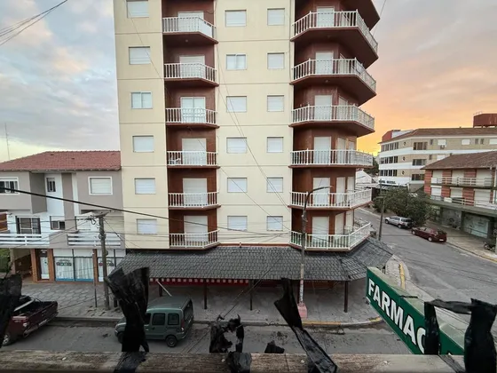Venta Monoambiente Con Balcon Mar De Ajo