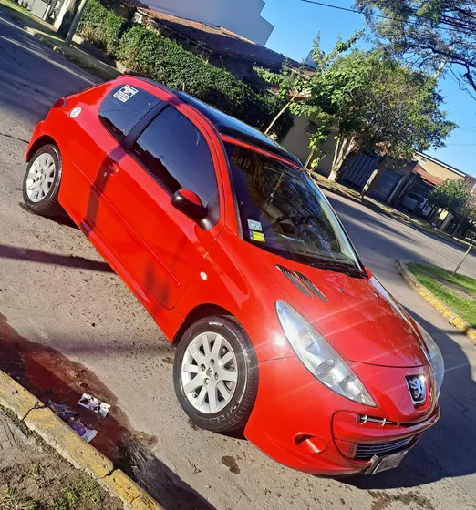 Peugeot 207 1.6 Xt Feline