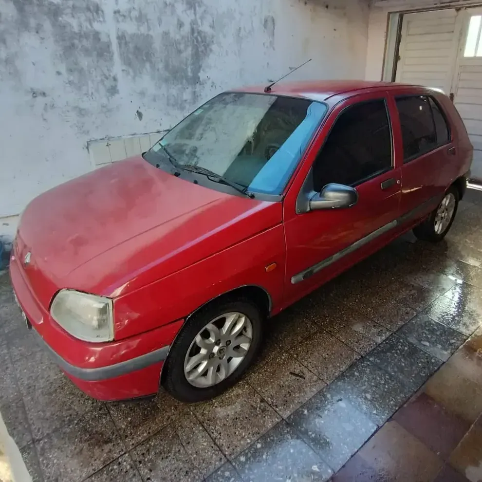 Renault Clio 1.6 Rn