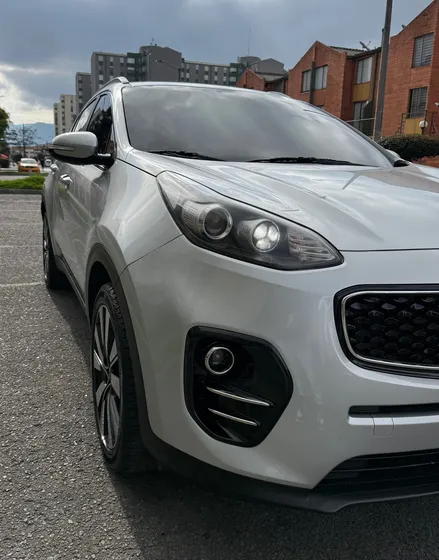 Kia Sportage 2.0 Vibrant Aut