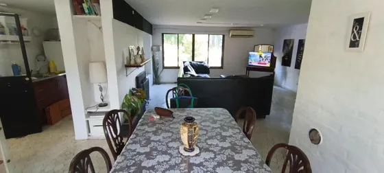 Casa En Venta - 3 Dormitorios 2 Baños - Cochera - 499mts2 - Libertad