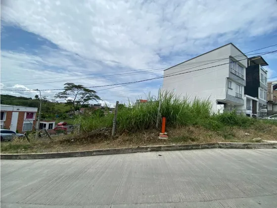 Venta De Hermoso Lote Esquinero En Pradera Alta Dosquebradas