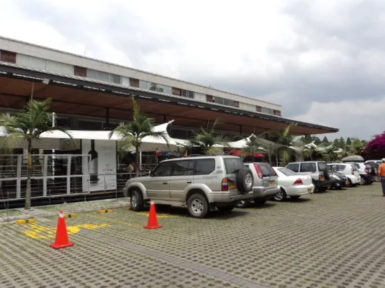 Excelente Local En El Mejor Sector De Llanogrande 