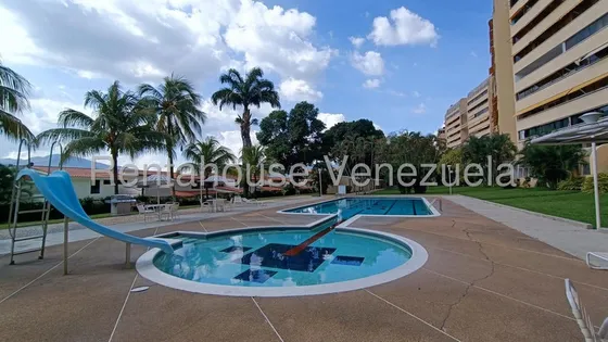 Pewnhouse En Venta Ubicado En Mañongo Naguanagua Cod 25-14646 Eloisa Mejia