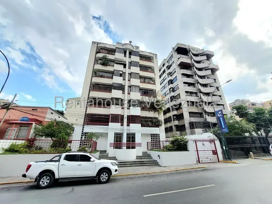Apartamento En Alquiler - Los Palos Grandes - Selene Marin Nobrega- Mls 26-16071