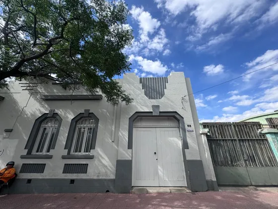 Vendemos Casa Estilo Colonial En El Centro De Los Andes