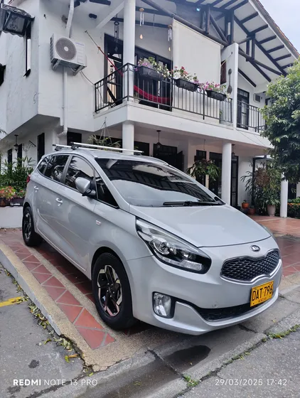 Kia Carens 2.0 Suv Ex