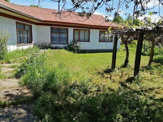 Casa Con Terreno En Centro De Loncoche