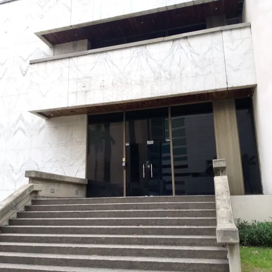 Alquiler/oficina Comercial / Campo Alegre / 1.511 Mts2 / Canon Usd 15000