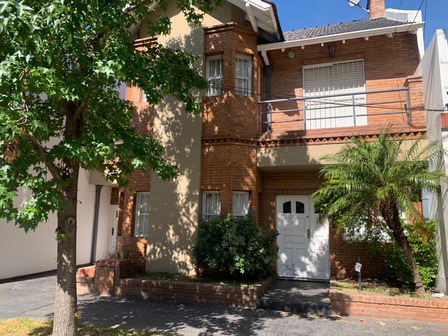 Chalet 5 Amb. En Venta En Haedo Chalet 5 Amb. En Venta En Haedo