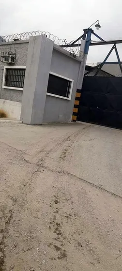 2 Galpones Industriales Cerrados Y Terreno, En Puerto Cabello, Zona Ind. Anauco, Ideal Para Empresa De Logística, Almacenaje Y Transporte