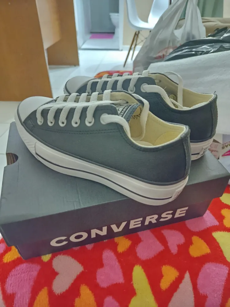 Foto do All Star Lift com detalhes do cadarço