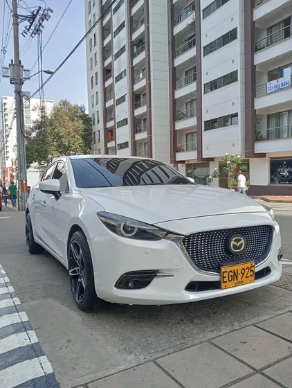Mazda 3 2.0 Touring At