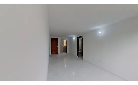 Apartamento En Venta - 4to Piso- B/ Cristobal Colon. Cali
