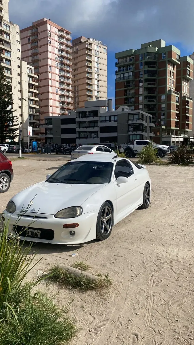 Mazda MX3 1.8