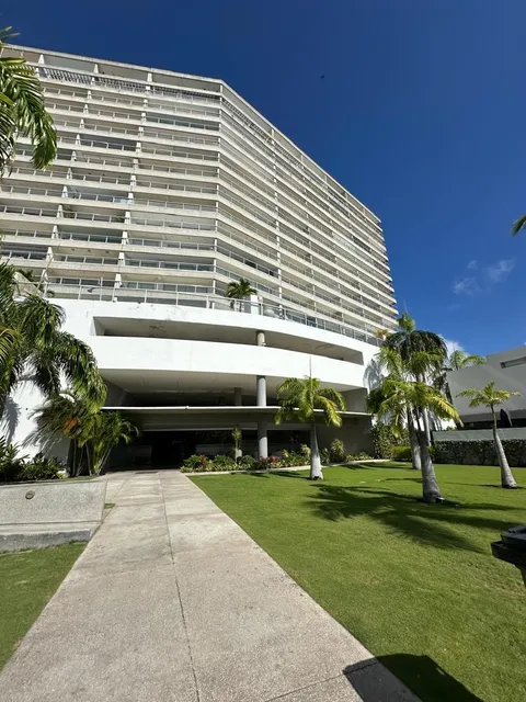 Keydis Pantoja Inzitu Realtors Vende Apartamento Amueblado, Ubicado En El Prestigioso Yacht Club Morrocoy En Tucacas.