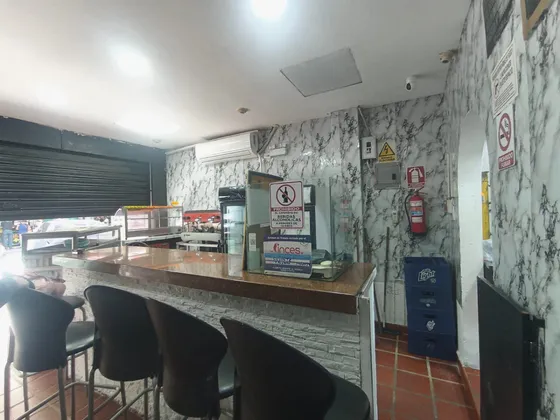 Fondo De Comercio Y Local Comercial En Alquiler 29 M² 2b/0pe En Chacao, Caracas