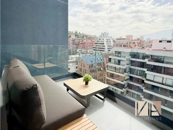 Departamento En Arriendo, El Golf Las Condes