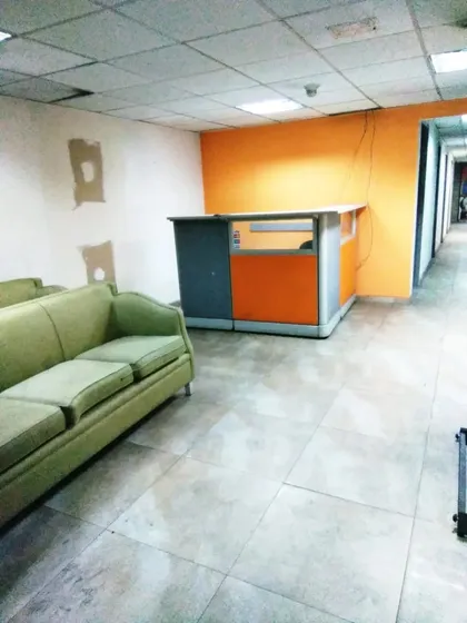 Alquiler O Venta De Locales En Centro Comercial Palo Verde L5m