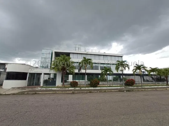 Leida Falcon Renthaouse Vende Edificio Comercial En Castillito San Diego Carabobo Lf25-4852
