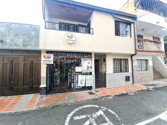 Venta Casa Independiente Barrio Alcala , Envigado No Casalote (ml)