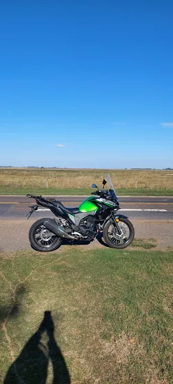 Versys 300