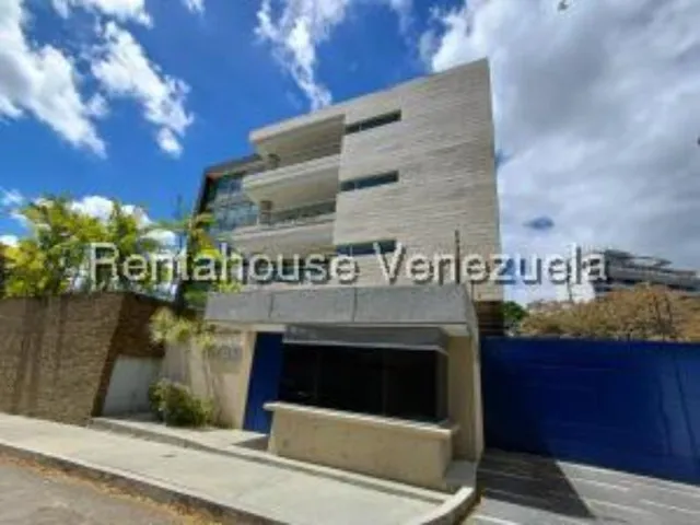  #25-15873  Espectacular  Penthouse En Country Club 