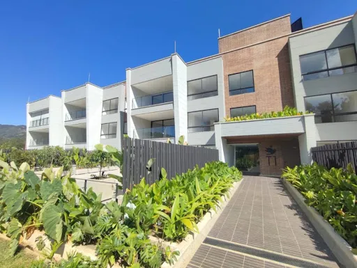 Apartamento En Arriendo Sajonia 643-8292272