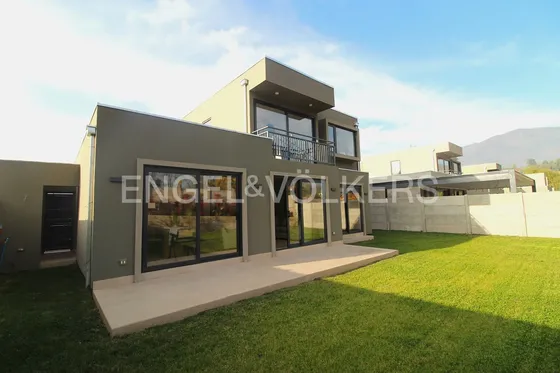 Casa Nueva Condominio Nogales