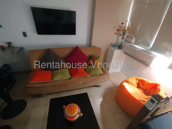 Vendo Lindo Apartamento Con Salida Al Mar. Isla De Margarita. Cao