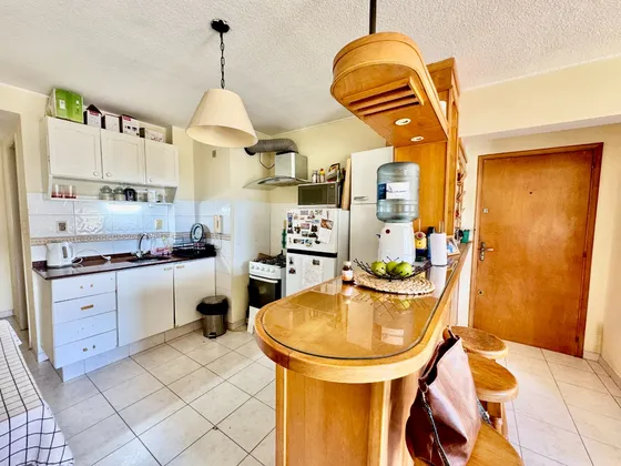 Venta Apartamento En Centro Noveno Piso Totalmente Equipado: 1 Dormitorio Y Garage