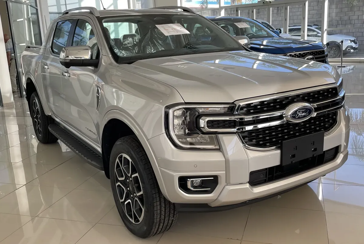 Ford Ranger 3.0 V6 Cd 4X4 Limited + AT 250 CV